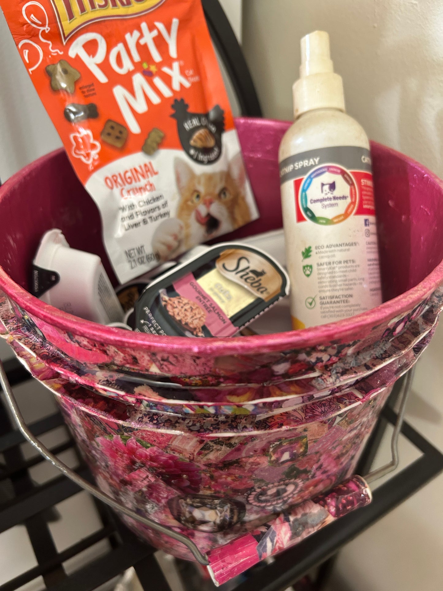 Hot Pink Gabage Pail Kitsch Mess